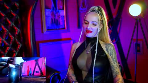 Snapshot of monicamaxwel chatting on 02-06-26, 10:51 Monika online show from 02-06-26, 10:51