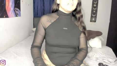 monicawalker2 online show from 05-13-26, 03:04