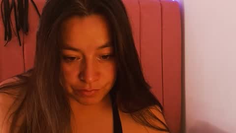 monickhot303av online show from 02-08-25, 09:36