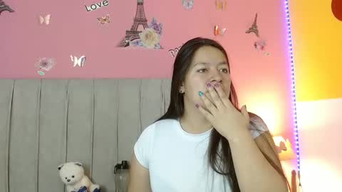 monickhot303av online show from 09-19-25, 04:03