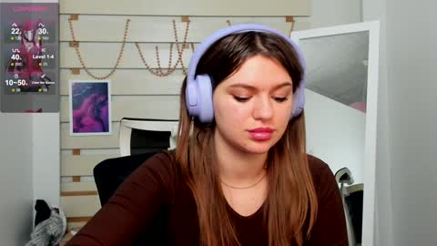 Monika online show from 01-18-25, 11:32