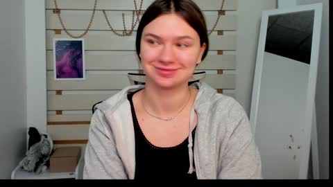 Monika online show from 01-27-25, 07:13