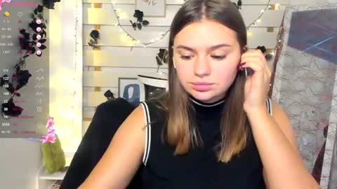 Monika online show from 10-29-25, 01:35