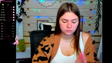 Snapshot of monika_youu chatting on 05-13-26, 07:06 Monika online show from 05-13-26, 07:06