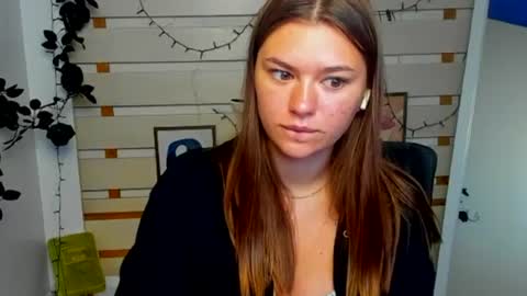 Monika online show from 06-23-26, 06:33