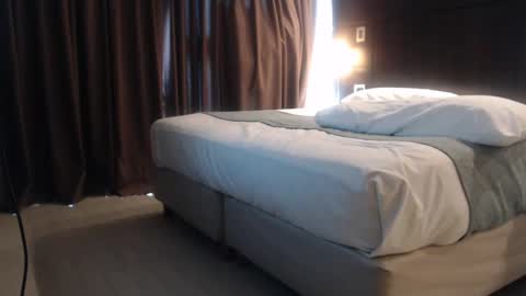 Snapshot of monikfree chatting on 01-16-25, 09:37 Monikfree online show from 01-16-25, 09:37