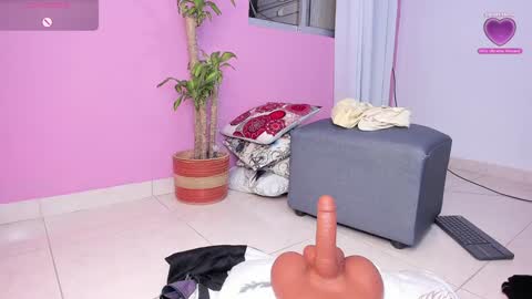 Snapshot of monikk__harrison chatting on 12-30-24, 03:02 monikk__harrison online show from 12-30-24, 03:02