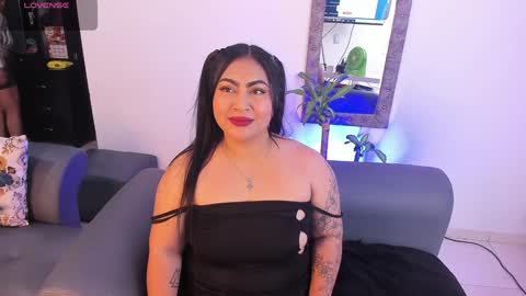 Snapshot of monikk__harrison chatting on 01-15-25, 12:04 monikk__harrison online show from 01-15-25, 12:04