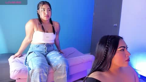 Snapshot of monikk__harrison chatting on 09-17-25, 05:09 monikk__harrison online show from 09-17-25, 05:09