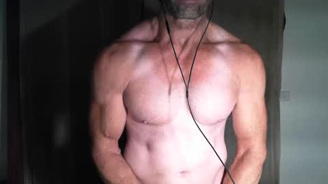 Snapshot of monsterdildos chatting on 12-05-25, 01:20 monsterdildos online show from 12-05-25, 01:20