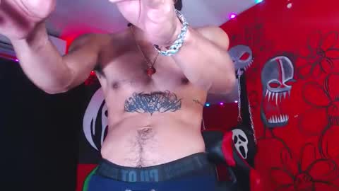 Snapshot of monsterdominationx chatting on 10-17-25, 01:25 Xavier Rodriguez online show from 10-17-25, 01:25