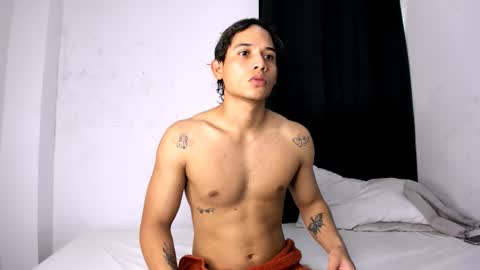 Snapshot of montes_juan chatting on 09-15-25, 07:14 montes_juan online show from 09-15-25, 07:14