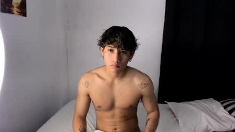Snapshot of montes_juan chatting on 09-19-25, 01:40 montes_juan online show from 09-19-25, 01:40