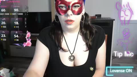 Snapshot of montserrat123 chatting on 03-01-25, 07:30 Monse online show from 03-01-25, 07:30