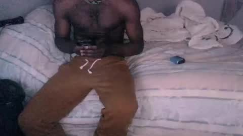 Snapshot of montydxxx2 chatting on 02-04-26, 12:27 montydxxx2 online show from 02-04-26, 12:27