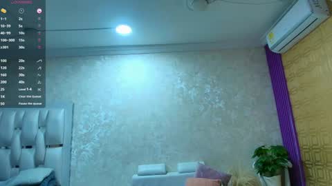 Snapshot of moom_ivy_ chatting on 07-28-26, 12:34 online show from 07-28-26, 12:34