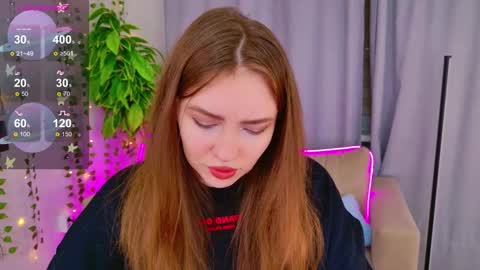 Moon  Bunny online show from 10-16-25, 03:24