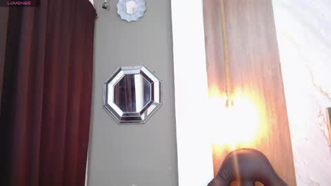 moon_and_fire_ online show from 05-14-26, 05:36