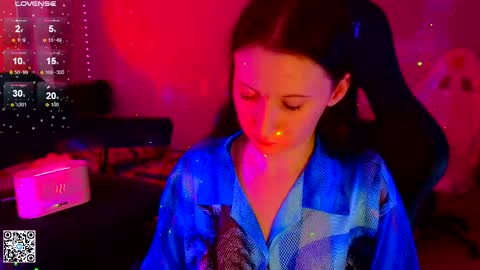 Snapshot of moon_avengers chatting on 03-06-25, 11:03 Lola online show from 03-06-25, 11:03