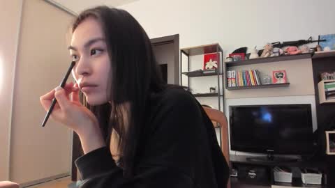 Snapshot of moon_bloom chatting on 02-21-26, 03:13 Zoe online show from 02-21-26, 03:13