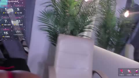 Snapshot of moon_swt_ chatting on 02-06-25, 10:00 Luna online show from 02-06-25, 10:00