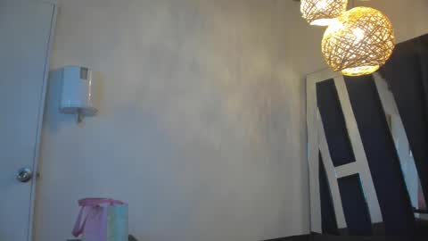 Snapshot of moon_swt_ chatting on 03-04-25, 06:50 Luna online show from 03-04-25, 06:50