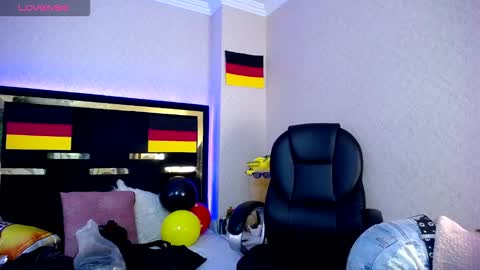 Moon Water   online show from 09-30-25, 11:48