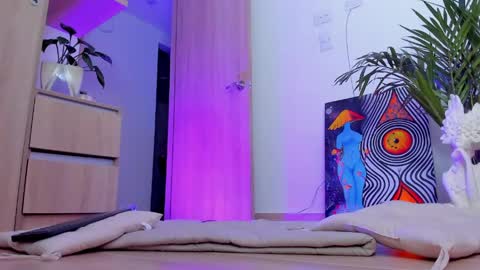 MOON online show from 06-05-26, 10:59