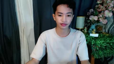 Snapshot of moonboy398577 chatting on 01-09-26, 01:14 Josh online show from 01-09-26, 01:14