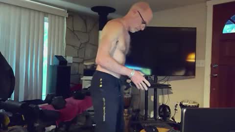 moondanceraa online show from 04-02-26, 01:14