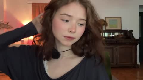 Snapshot of moonfaced_ chatting on 05-24-26, 02:33 Ann online show from 05-24-26, 02:33