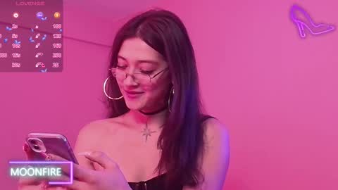 Nicky  online show from 11-26-25, 07:59