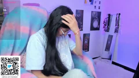 MOON  online show from 10-25-25, 06:10