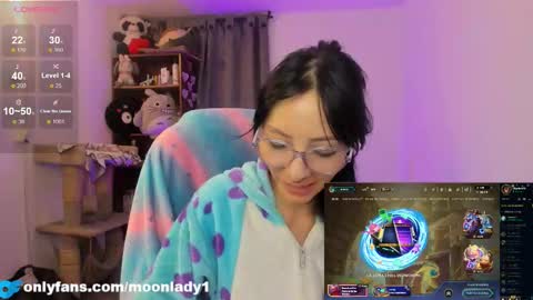 MOON  online show from 03-14-26, 01:55