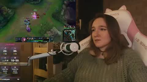 Snapshot of moonlish_siren chatting on 05-23-26, 09:52 Katrin online show from 05-23-26, 09:52