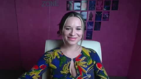 Susanna online show from 03-10-26, 06:29