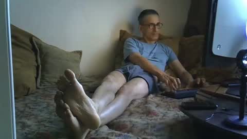 Alex online show from 11-16-25, 02:28