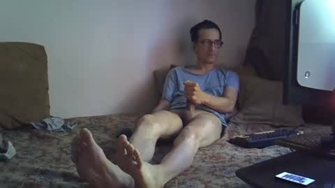 Snapshot of moovurey16 chatting on 05-15-26, 03:02 Alex online show from 05-15-26, 03:02