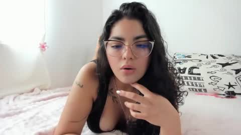 Snapshot of moralesmartinezlaura11 chatting on 06-26-26, 06:34 Mily sins online show from 06-26-26, 06:34