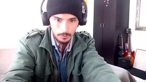 Abelardo online show from 02-18-25, 02:38