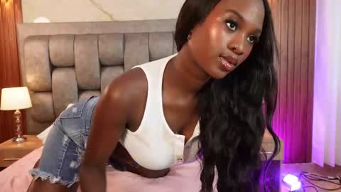 Snapshot of more_hott chatting on 10-29-25, 03:03 more hott online show from 10-29-25, 03:03