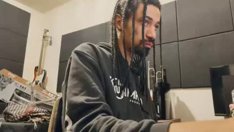 Snapshot of morebemdotad chatting on 06-25-26, 01:59 Diego online show from 06-25-26, 01:59