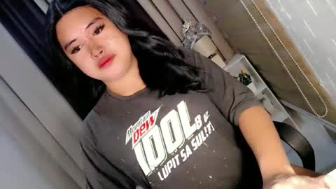 MIA online show from 11-21-25, 03:33