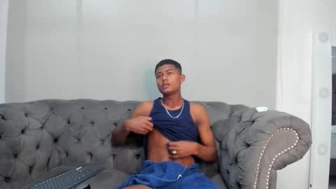 Snapshot of morenitodigno chatting on 10-04-25, 07:12 Mmorenito online show from 10-04-25, 07:12