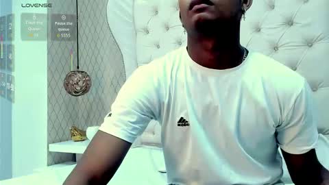 Snapshot of morenitodigno chatting on 01-10-26, 06:42 Mmorenito online show from 01-10-26, 06:42