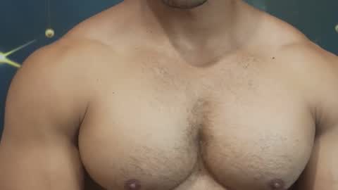 Snapshot of moreno1muscular chatting on 09-20-25, 05:36 moreno1muscular online show from 09-20-25, 05:36