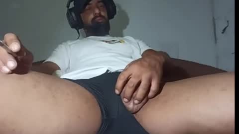 Snapshot of moreno_lutador chatting on 06-14-26, 04:36 John john online show from 06-14-26, 04:36