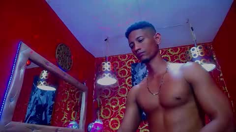 Snapshot of morenoblack23cm chatting on 11-28-25, 01:30 duohot23 online show from 11-28-25, 01:30