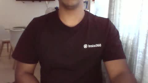 Snapshot of morenolatin19 chatting on 07-02-26, 05:08 Jos Luis online show from 07-02-26, 05:08