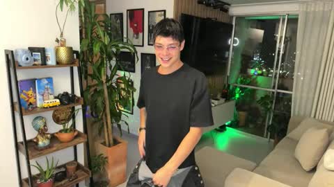   online show from 03-25-26, 01:11